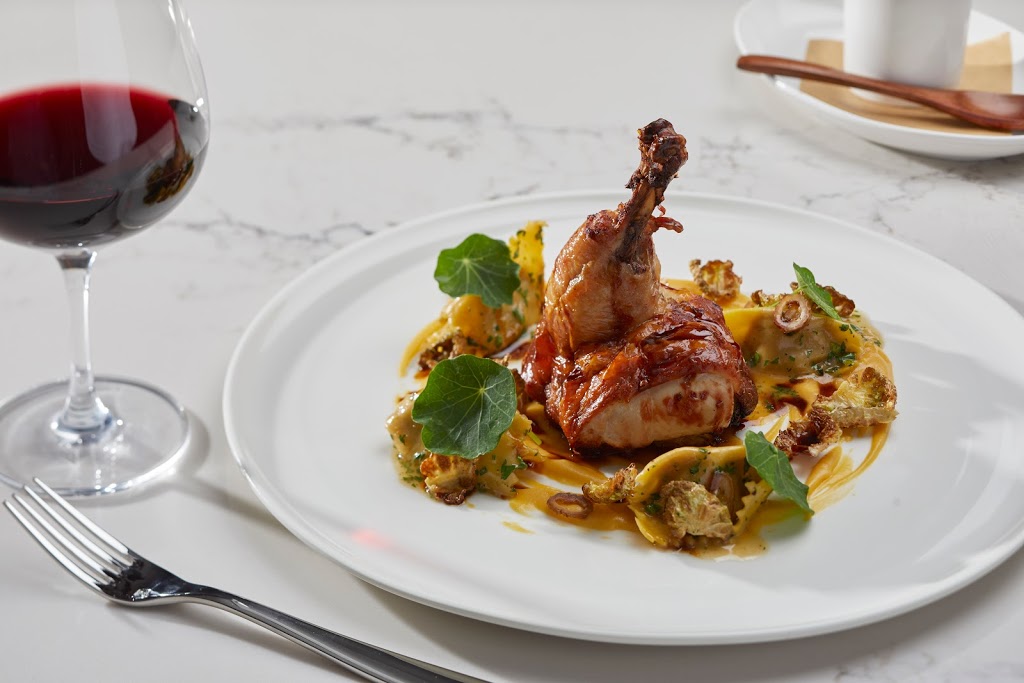 Cafe la Vie | restaurant | Inside Le Meridien, 7730 Bonhomme Ave, St. Louis, MO 63105, USA | 3148630400 OR +1 314-863-0400