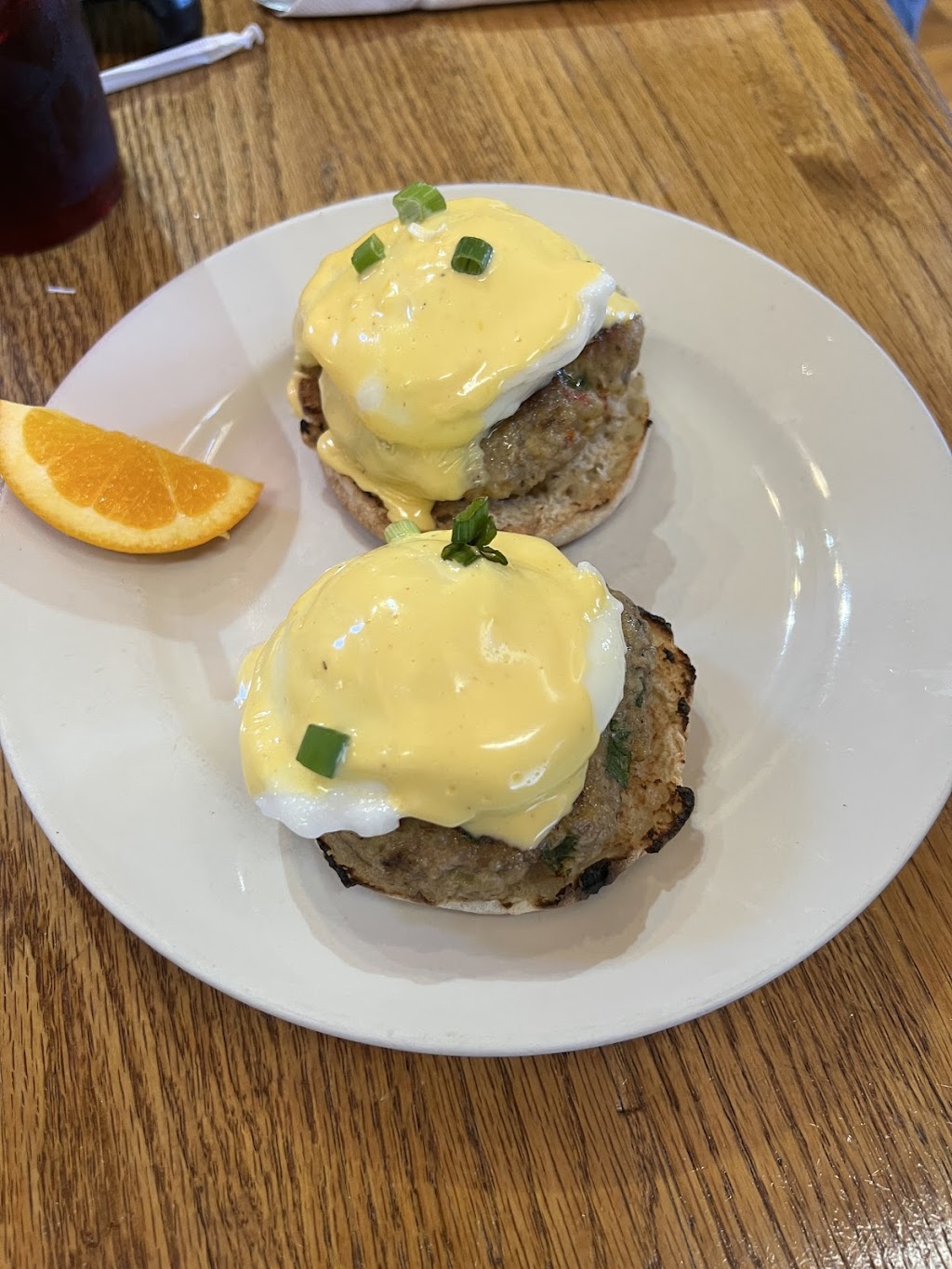 Mandes Restaurant | restaurant | 340 N Causeway Blvd, Mandeville, LA 70448, USA | 9856269047 OR +1 985-626-9047