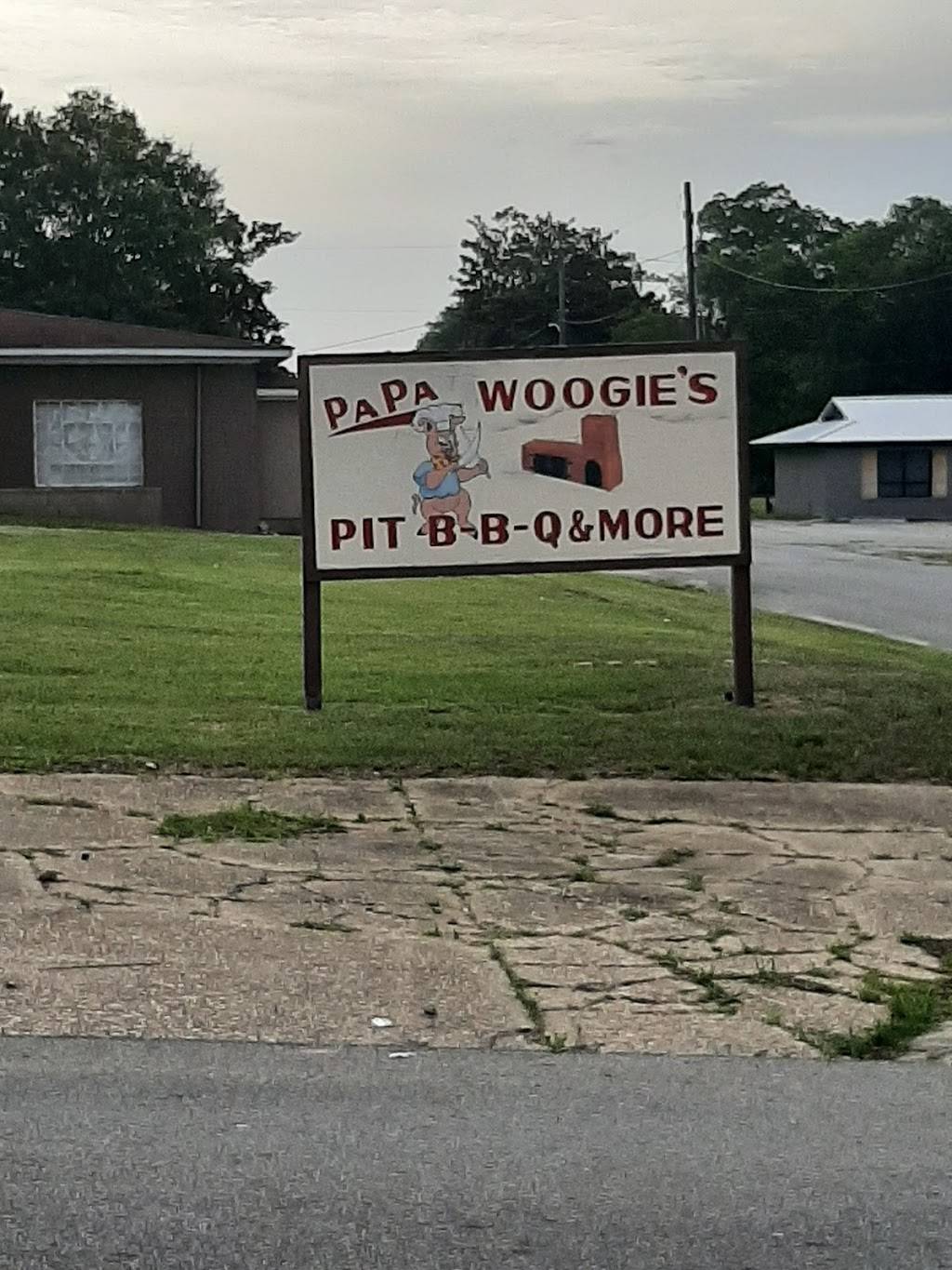 Papa Woogies | restaurant | Papa Woogies Pit BBQ, S Lanier St, Lyons, GA 30436, USA | 4784557603 OR +1 478-455-7603