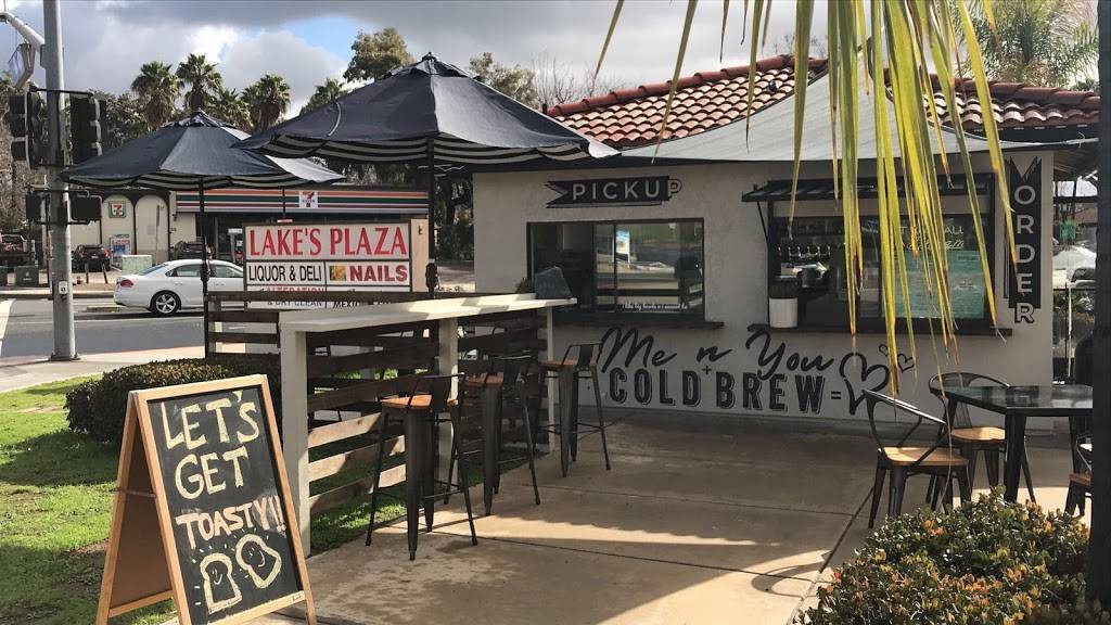 Bowls N Brews | cafe | 9292 Carlton Hills Blvd, Santee, CA 92071, USA | 6193346776 OR +1 619-334-6776