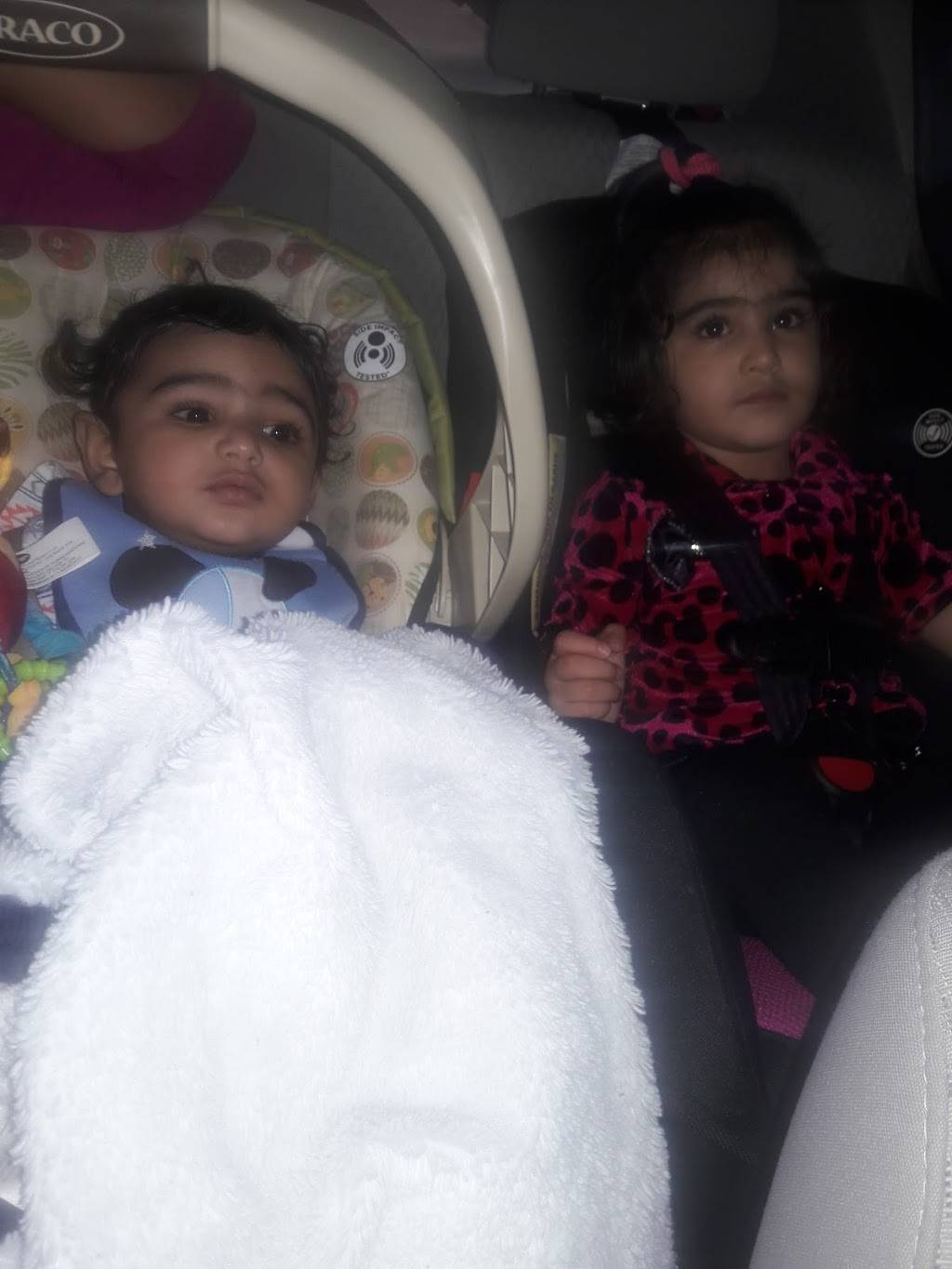 McDonalds | cafe | 25 Peel Centre Dr Unit F1, Brampton, ON L6T 3R5, Canada | 9057937564 OR +1 905-793-7564