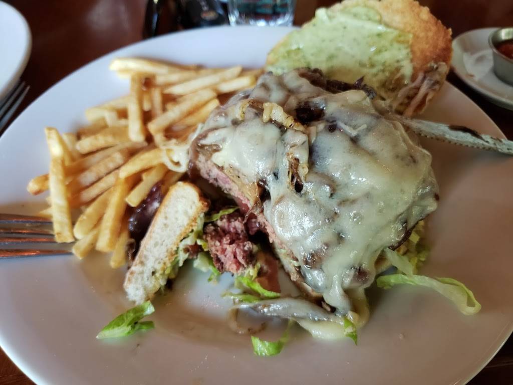 Umbria Glen Ellen | restaurant | 13740 Arnold Dr, Glen Ellen, CA 95442, USA | 7079964401 OR +1 707-996-4401