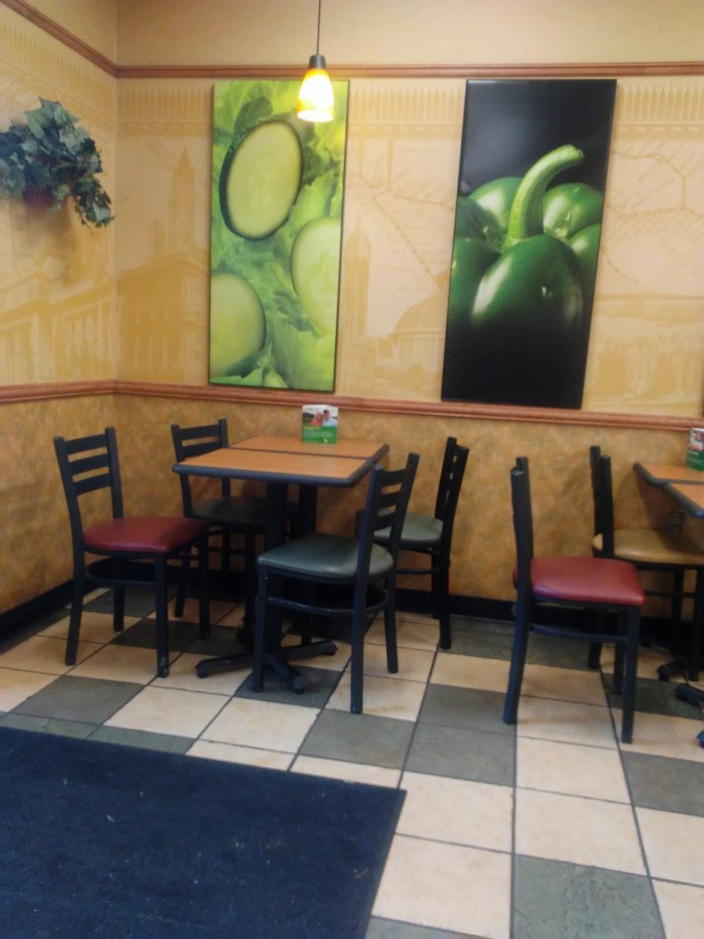 Subway | restaurant | 1094 N Breazeale Ave, Mt Olive, NC 28365, USA | 9196583822 OR +1 919-658-3822