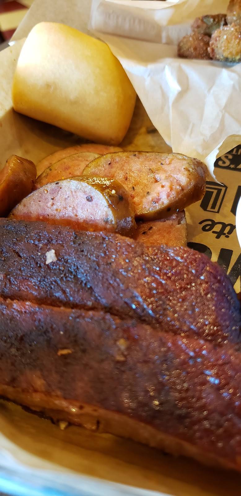 Dickeys Barbecue Pit | restaurant | 1418 North Rochester Road, Rochester Hills, MI 48307, USA | 2482666226 OR +1 248-266-6226