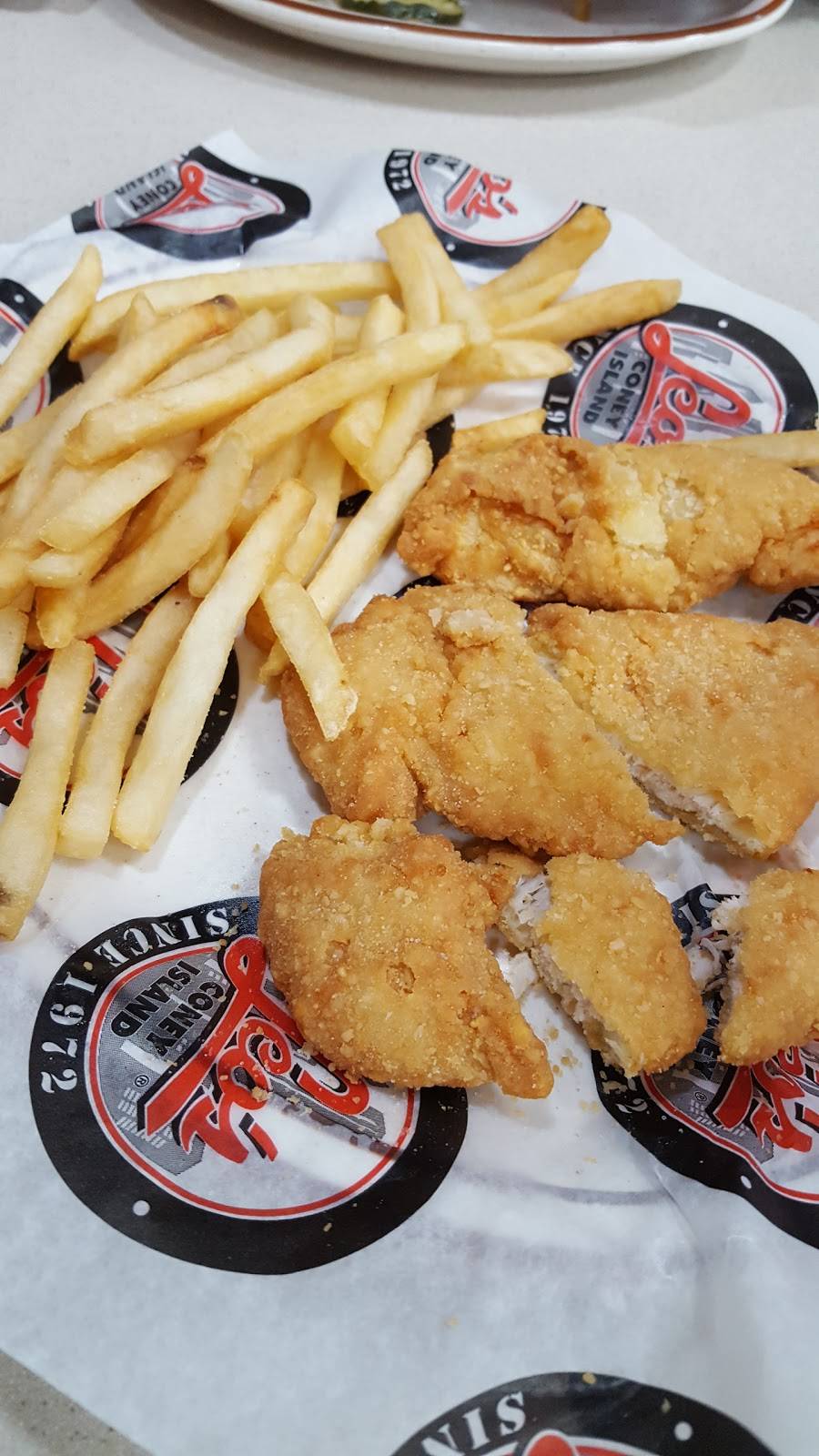 Leos Coney Island | restaurant | 6325 Sashabaw Rd, City of the Village of Clarkston, MI 48346, United States | 2486205122 OR +1 248-620-5122