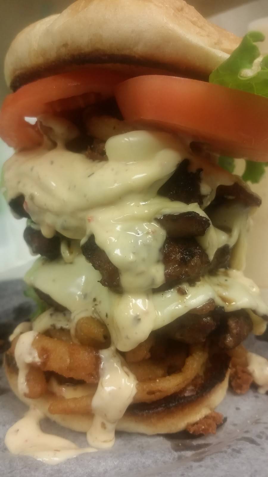 Bluff Burger & Brew | restaurant | 4806 West Blvd, Poplar Bluff, MO 63901, USA | 5736869300 OR +1 573-686-9300