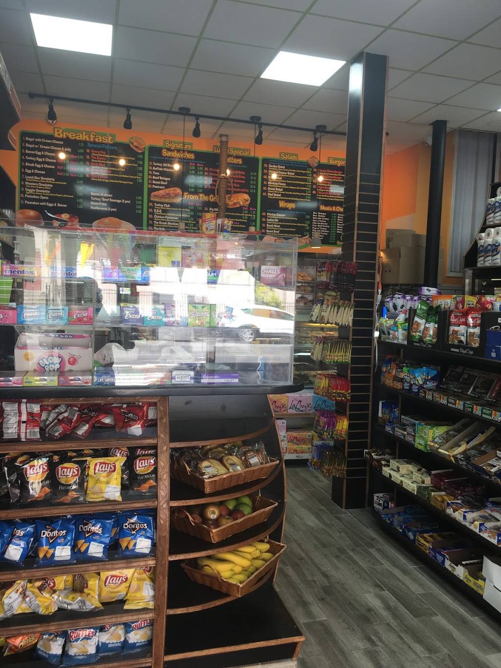 The Lunch Box (Deli And Grill) | restaurant | 204 Bushwick Ave, Brooklyn, NY 11206, USA | 3477630676 OR +1 347-763-0676