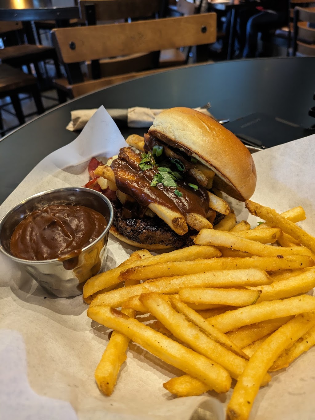 MacKenzie River Pizza, Grill & Pub | restaurant | 405 W Canfield Ave, Coeur dAlene, ID 83815, USA | 2087725111 OR +1 208-772-5111