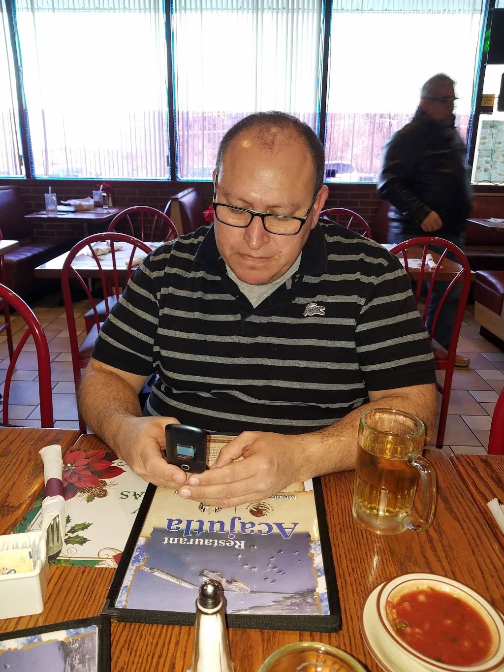 Acajutla Restaurant | restaurant | 18554 Woodfield Rd, Gaithersburg, MD 20879, USA | 3016701674 OR +1 301-670-1674