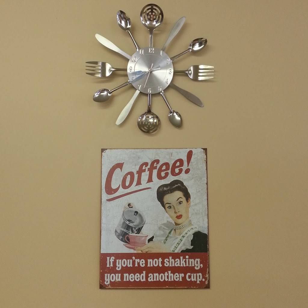 Stroh Pizza and More | restaurant | 4285 S 1175 E, Hudson, IN 46747, USA | 2603512600 OR +1 260-351-2600