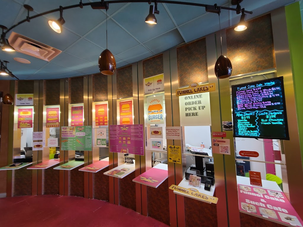 Planet Tubes | restaurant | 2945 Hempstead Turnpike, Levittown, NY 11756, USA | 5164709500 OR +1 516-470-9500