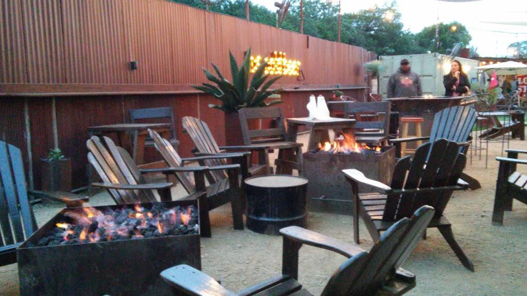 Conways | restaurant | 262 W Jahn St, New Braunfels, TX 78130, USA | 8306205376 OR +1 830-620-5376