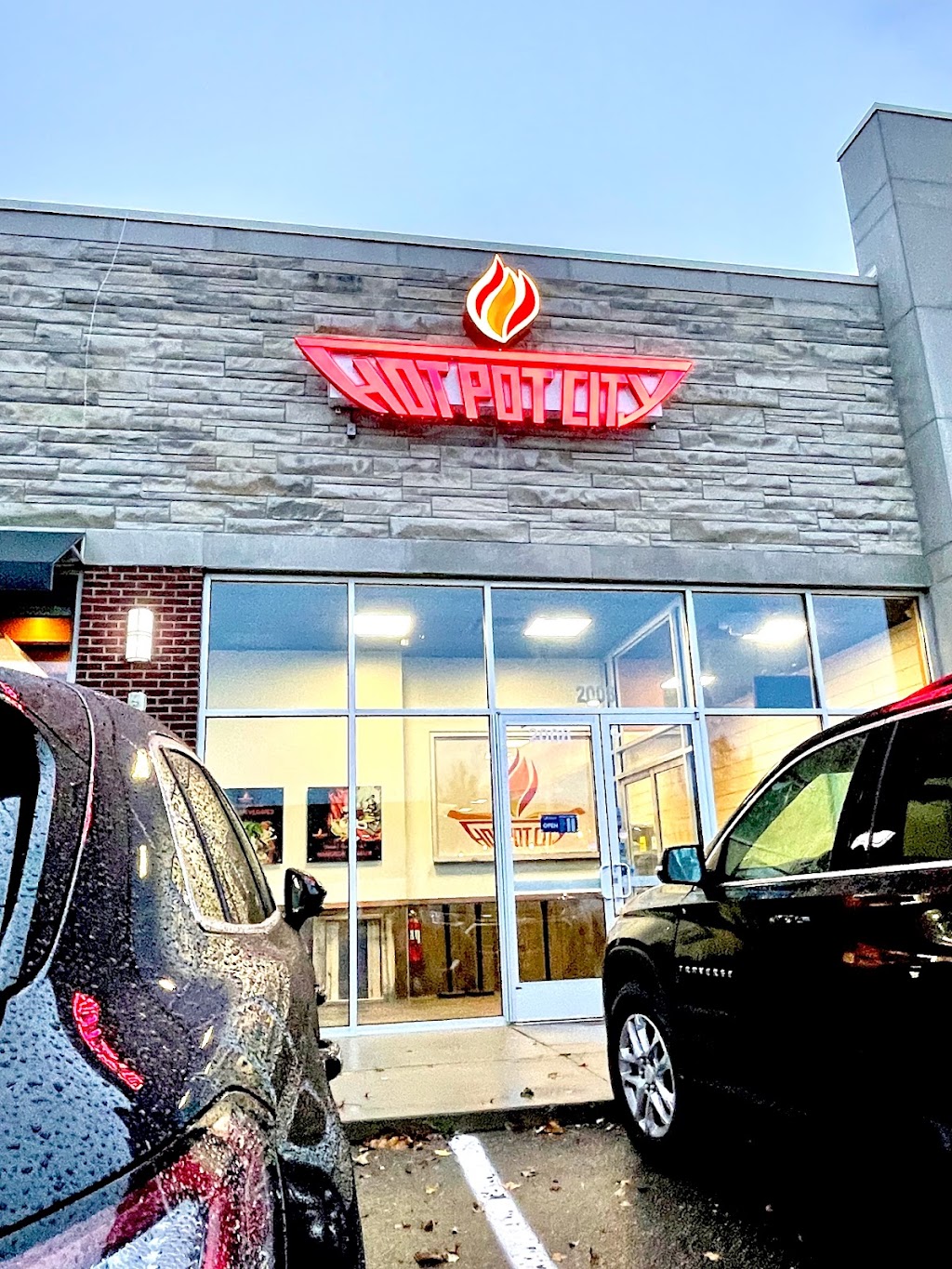 HOT POT CITY | restaurant | 2008 W Big Beaver Rd, Troy, MI 48084, USA | 2487929928 OR +1 248-792-9928