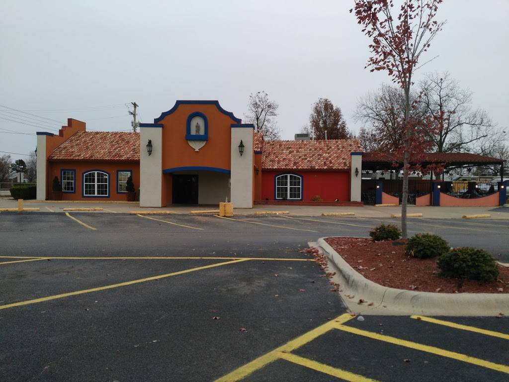 Las Palmas | restaurant | 1115 E Henri De Tonti Blvd, Springdale, AR 72762, USA | 4793064068 OR +1 479-306-4068