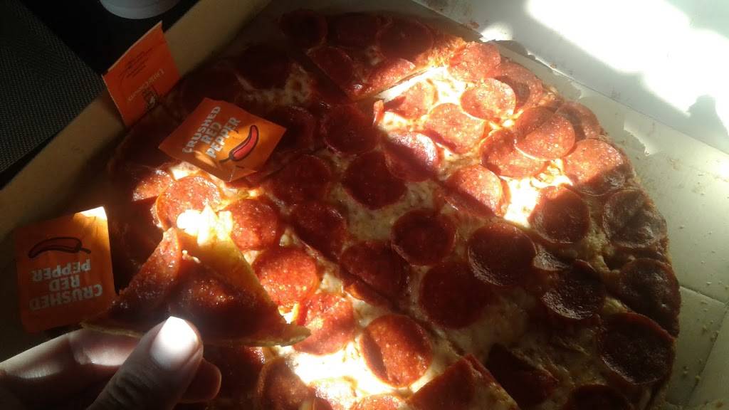 Little Caesars Pizza | meal takeaway | 5110 Montana Ave, El Paso, TX 79903, USA | 9157798383 OR +1 915-779-8383
