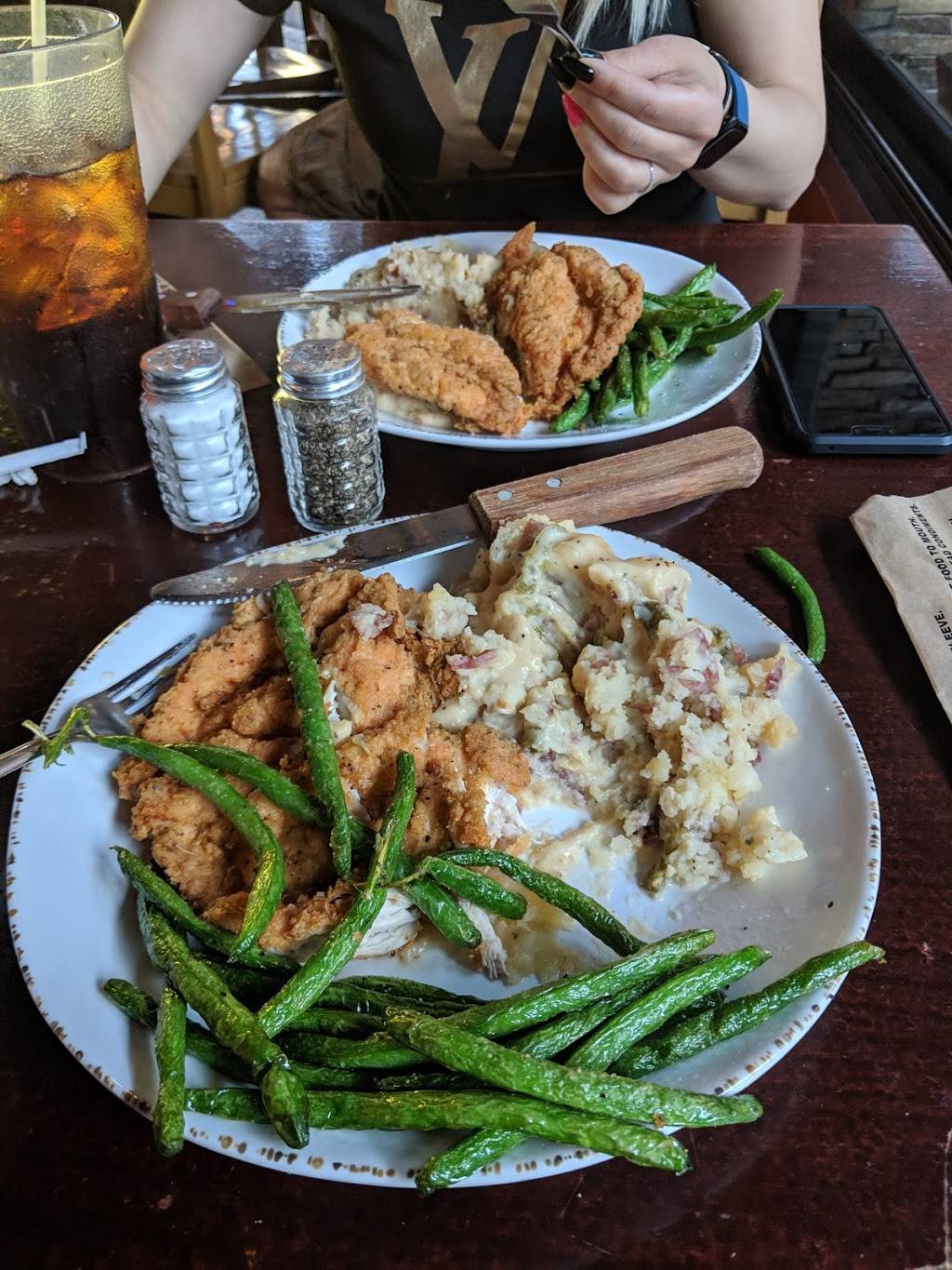 Dicks Last Resort - Gatlinburg | restaurant | 903 Parkway, Gatlinburg, TN 37738, USA | 8652776953 OR +1 865-277-6953