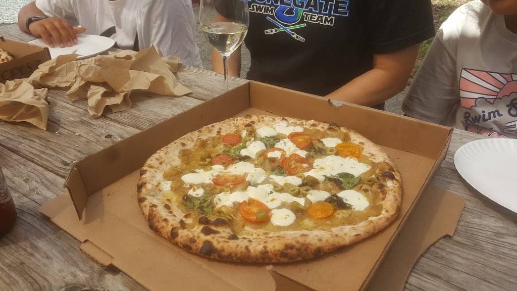 Rocklands Farm | restaurant | 15425 Montevideo Rd, Poolesville, MD 20837, USA | 3018258075 OR +1 301-825-8075