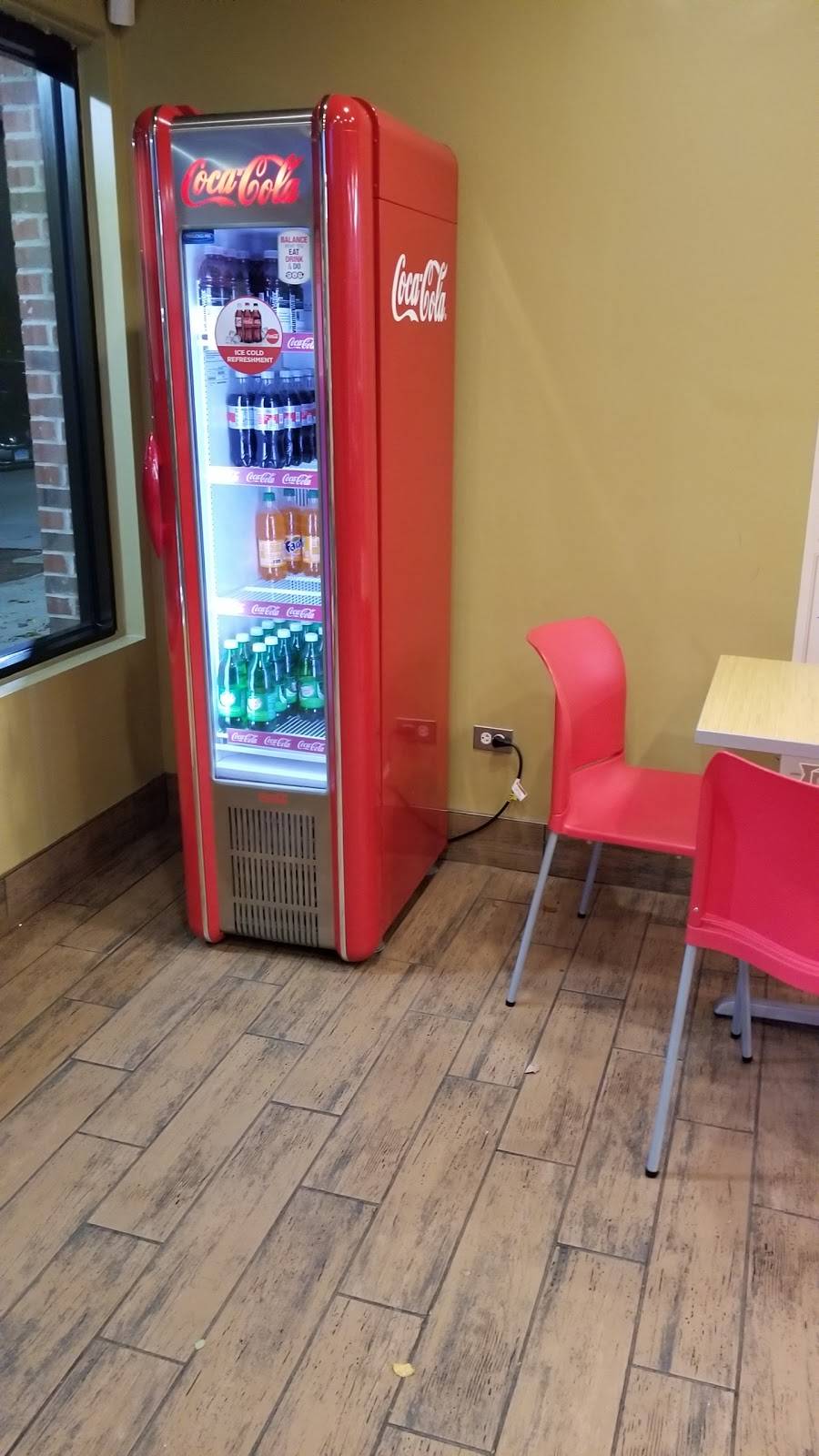 Dominos Pizza | meal delivery | 397 Cromwell Ave, Rocky Hill, CT 06067, USA | 8607218600 OR +1 860-721-8600