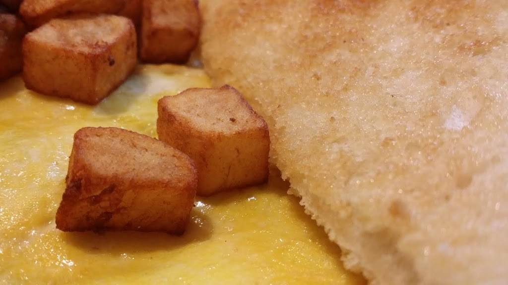 City Side Restaurant | restaurant | 393 N Main St, Brewer, ME 04412, USA | 2079892626 OR +1 207-989-2626