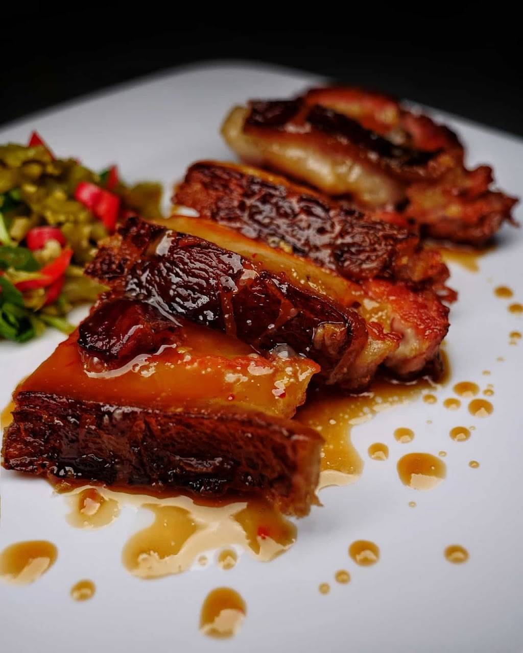 Sweet Chili: Cuisine - Thai, Vietnamese, Asian, Southeast Asian | restaurant | 1045 Flushing Ave, Brooklyn, NY 11237, USA | 3476697385 OR +1 347-669-7385