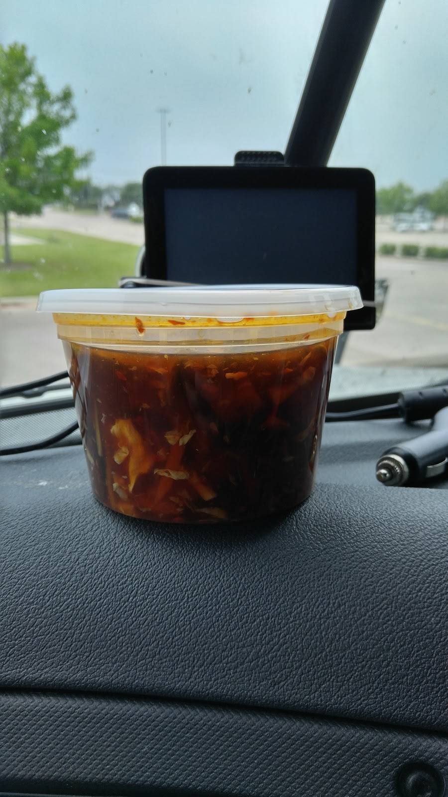 Sunny Wok | restaurant | 3207 E Kirnwood Dr #117, Dallas, TX 75237, USA | 9727801333 OR +1 972-780-1333