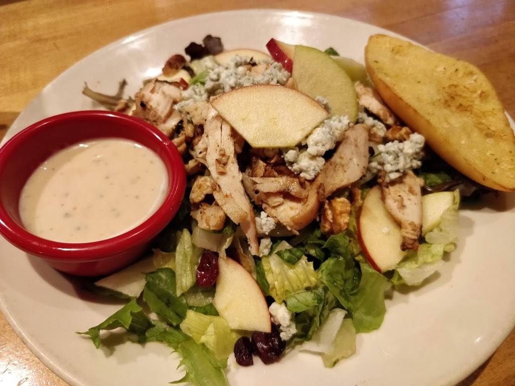 Old Chicago | restaurant | 12300 Singletree Ln Suite 100, Eden Prairie, MN 55344, USA | 9529461400 OR +1 952-946-1400