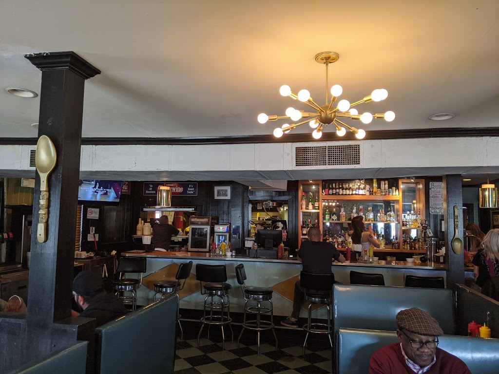 Diamond Restaurant | restaurant | 1901 Commonwealth Ave, Charlotte, NC 28205, USA | 7043758959 OR +1 704-375-8959