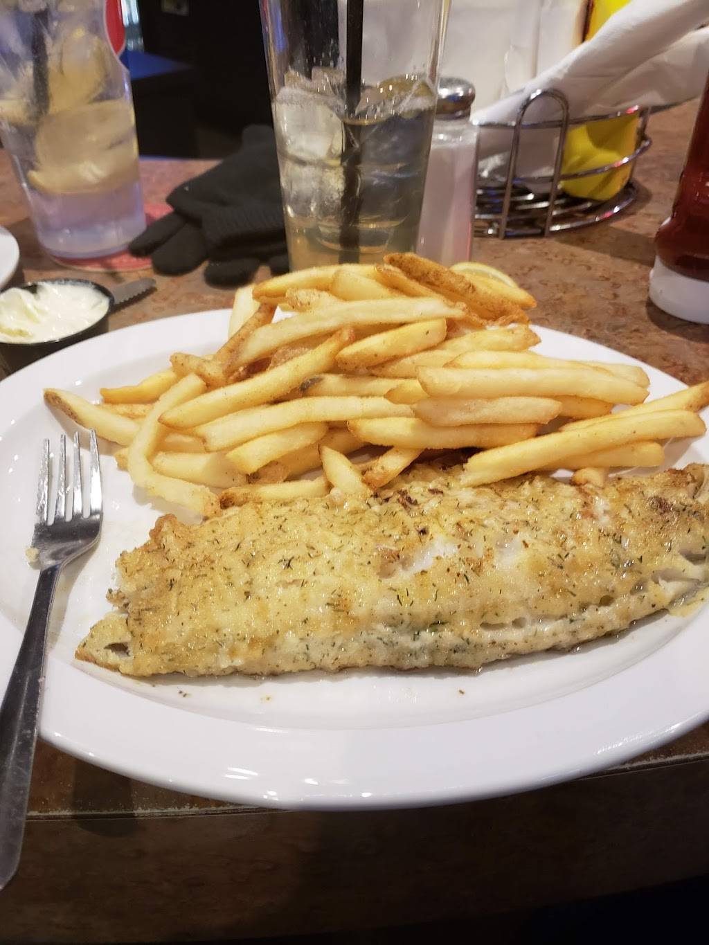 Stone Yard | restaurant | W3010 Edgewood Trail, Appleton, WI 54913, USA | 9209680222 OR +1 920-968-0222