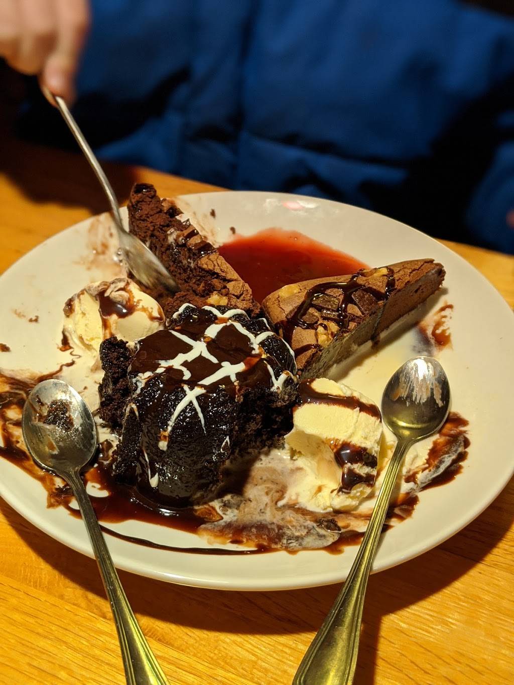 Applebees Grill + Bar | restaurant | 3741 8th St SW, Altoona, IA 50009, USA | 5159678646 OR +1 515-967-8646