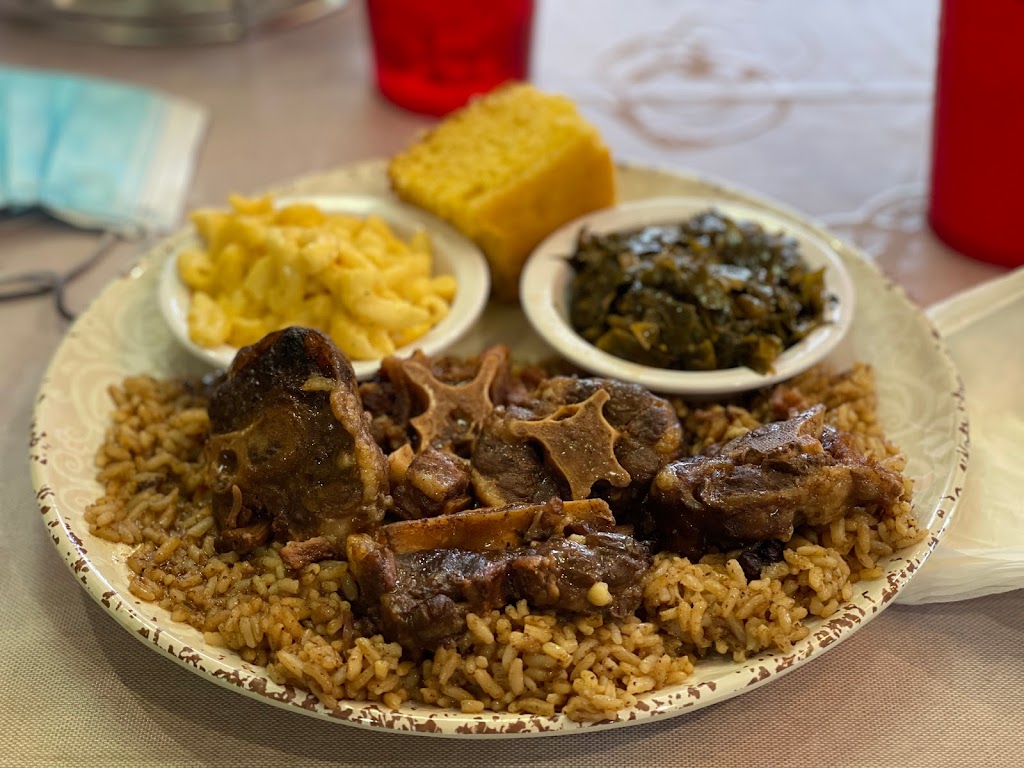 Mable’s Place Southern Cooking | restaurant | 204 NE 7th Ave, Okeechobee, FL 34972, USA | 8634848942 OR +1 863-484-8942