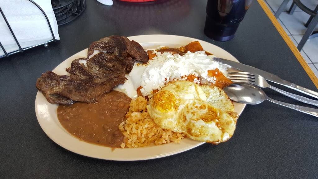 El Sipote Pupuseria | restaurant | 2530 E Alondra Blvd, Compton, CA 90221, USA | 3237102467 OR +1 323-710-2467