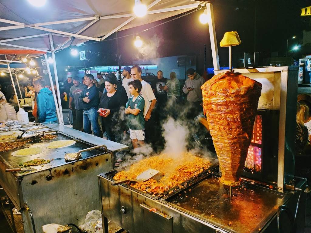 Tacos el banquetazo | restaurant | 509 W Anaheim St, Wilmington, CA 90744, USA | 3235578247 OR +1 323-557-8247