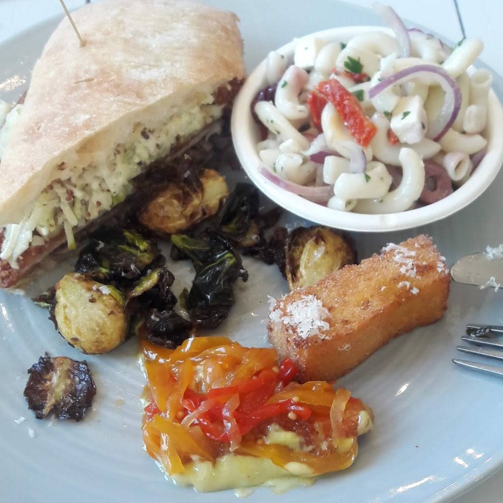 Fearrington Village | restaurant | Village Way, Fearrington, NC 27312, USA | 9195424000 OR +1 919-542-4000