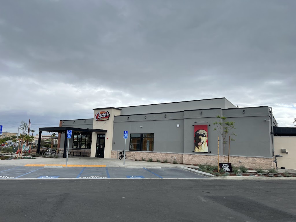 Raising Canes Chicken Fingers | meal takeaway | 840 N Main St, Corona, CA 92878, USA | 9514844932 OR +1 951-484-4932