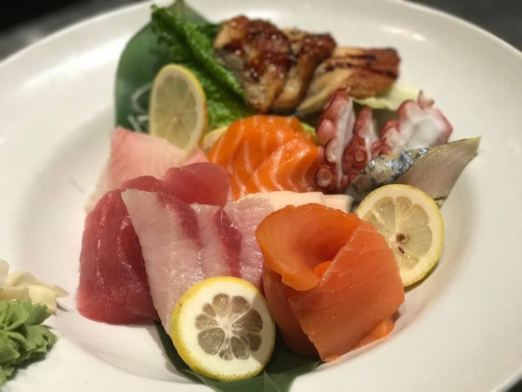 Izumi Asian Bistro Woodstock | restaurant | 2035 Towne Lake Pkwy, Woodstock, GA 30189, USA | 6782381899 OR +1 678-238-1899