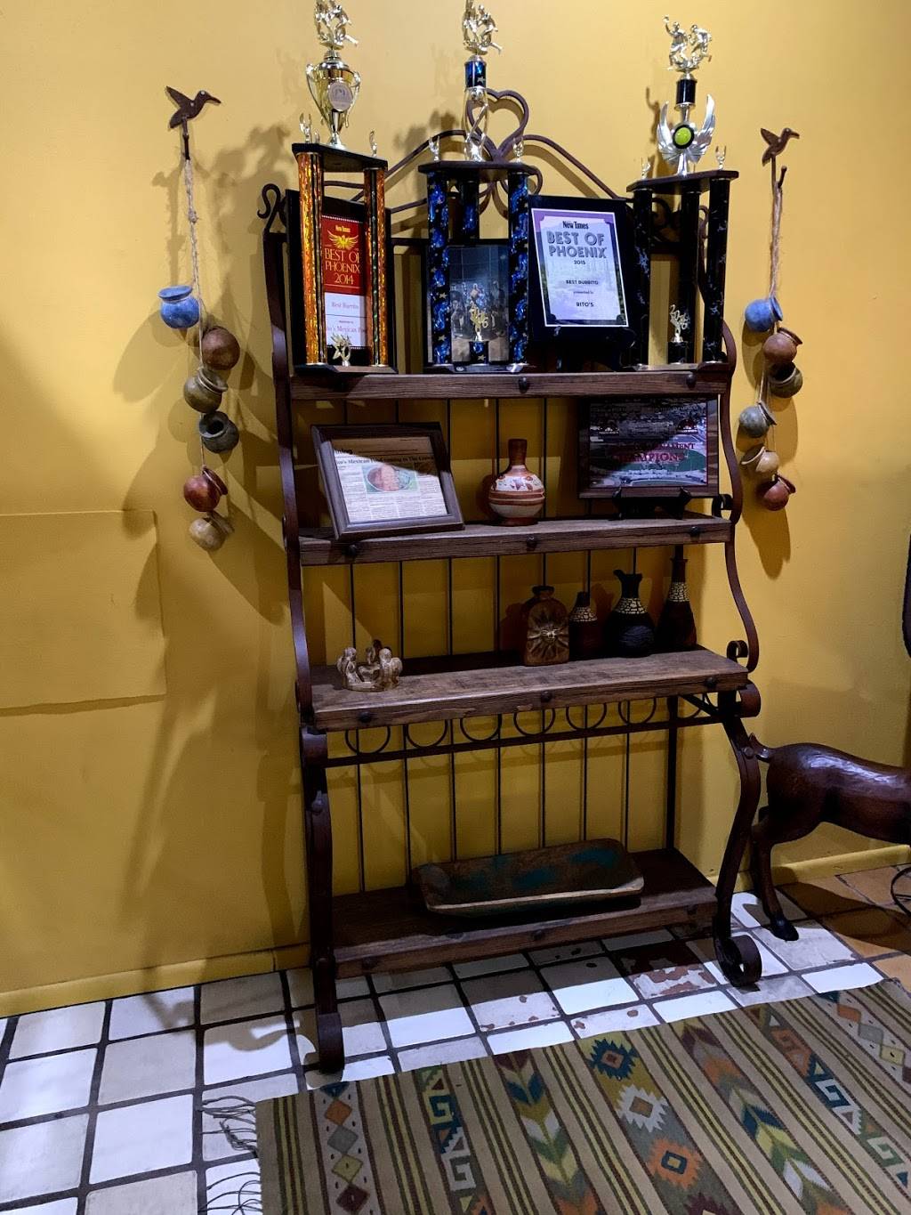 Ritos Mexican Food | restaurant | 907 N 14th St, Phoenix, AZ 85006, USA | 6022629842 OR +1 602-262-9842