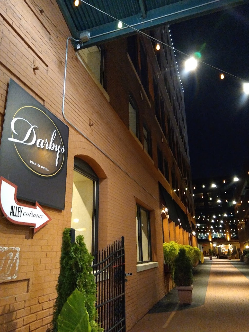 Darbys Pub & Grill | restaurant | 315 N 5th Ave, Minneapolis, MN 55401, USA | 6127465064 OR +1 612-746-5064