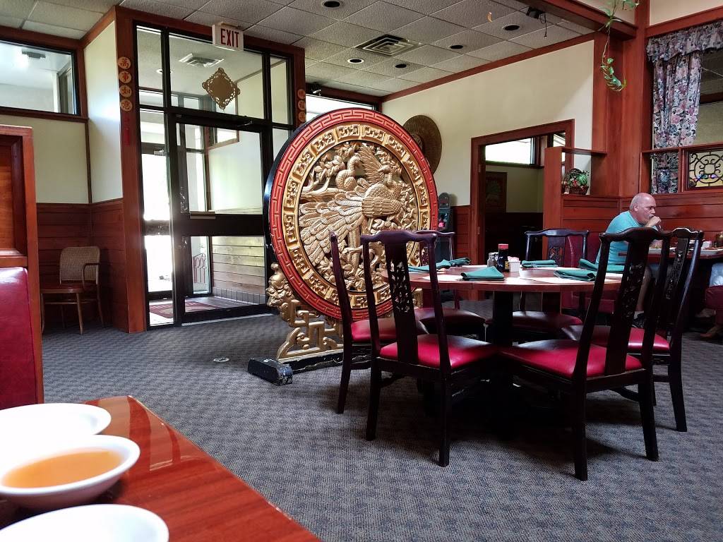 Young Chows Restaurant | restaurant | 219 Pikeview Dr, Beckley, WV 25801, USA | 3042535772 OR +1 304-253-5772