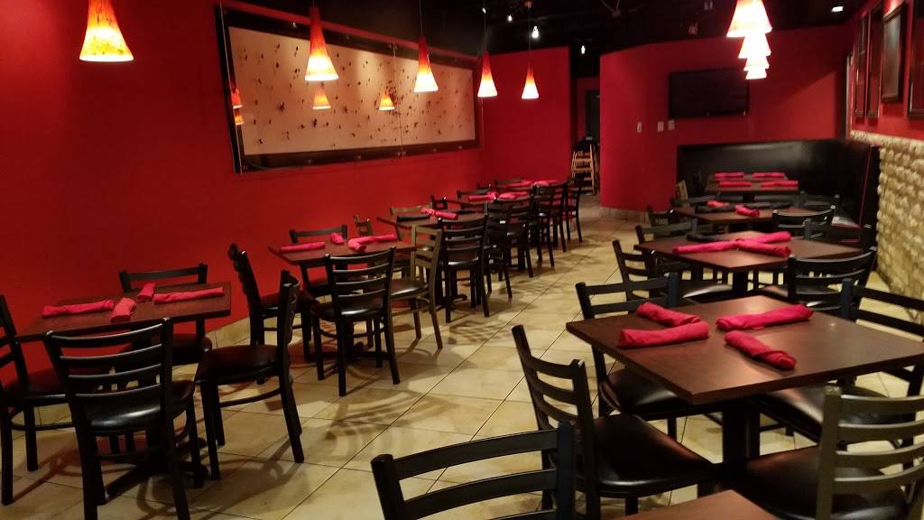 Green Papaya | restaurant | 3211 Oak Lawn Ave B, Dallas, TX 75219, USA | 2145214811 OR +1 214-521-4811