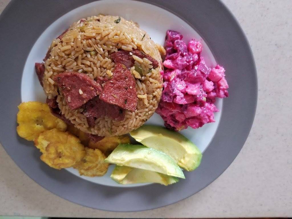 Arcoiris Latin Cuisine | restaurant | 4031 Palm Beach Blvd, Fort Myers, FL 33916, USA | 2396935005 OR +1 239-693-5005