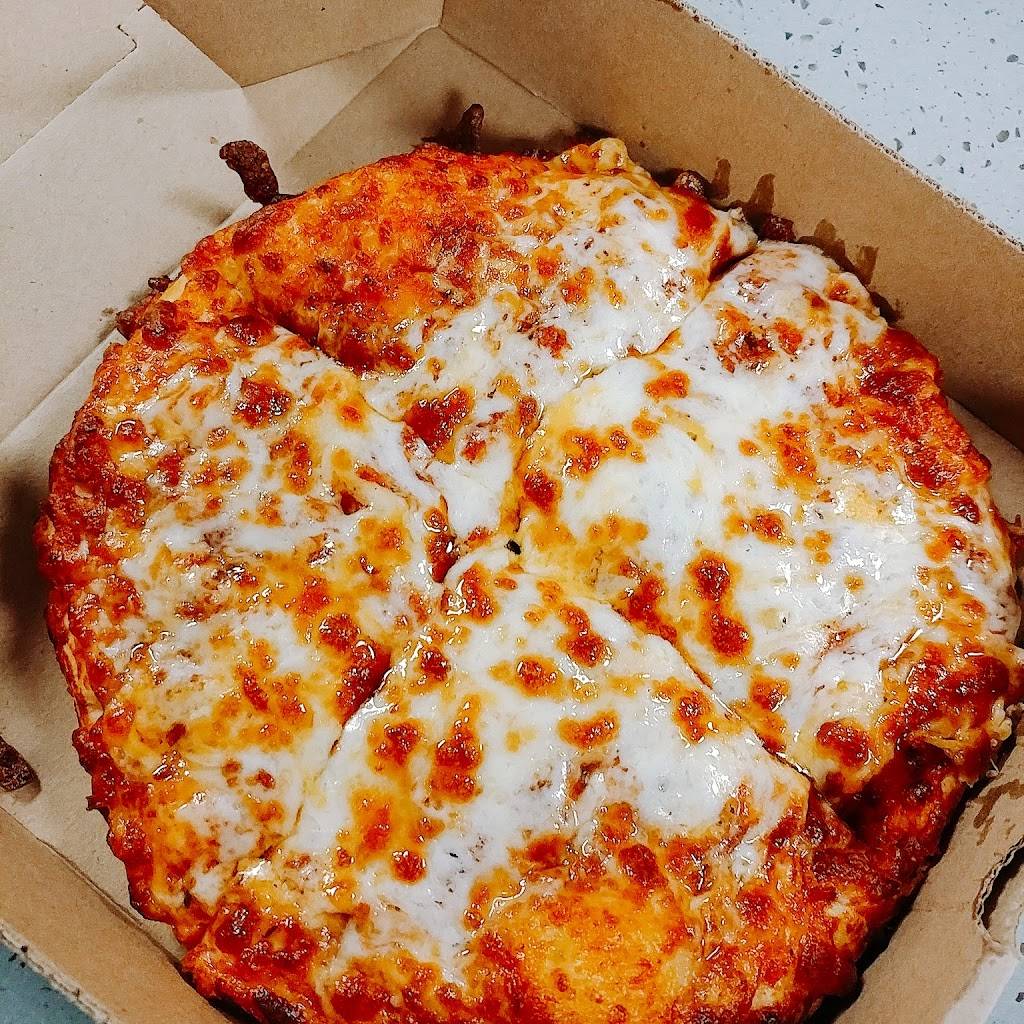 Round Table Pizza | meal delivery | Hornet Athletic Center, 6000 J St, Sacramento, CA 95819, USA | 9162782800 OR +1 916-278-2800