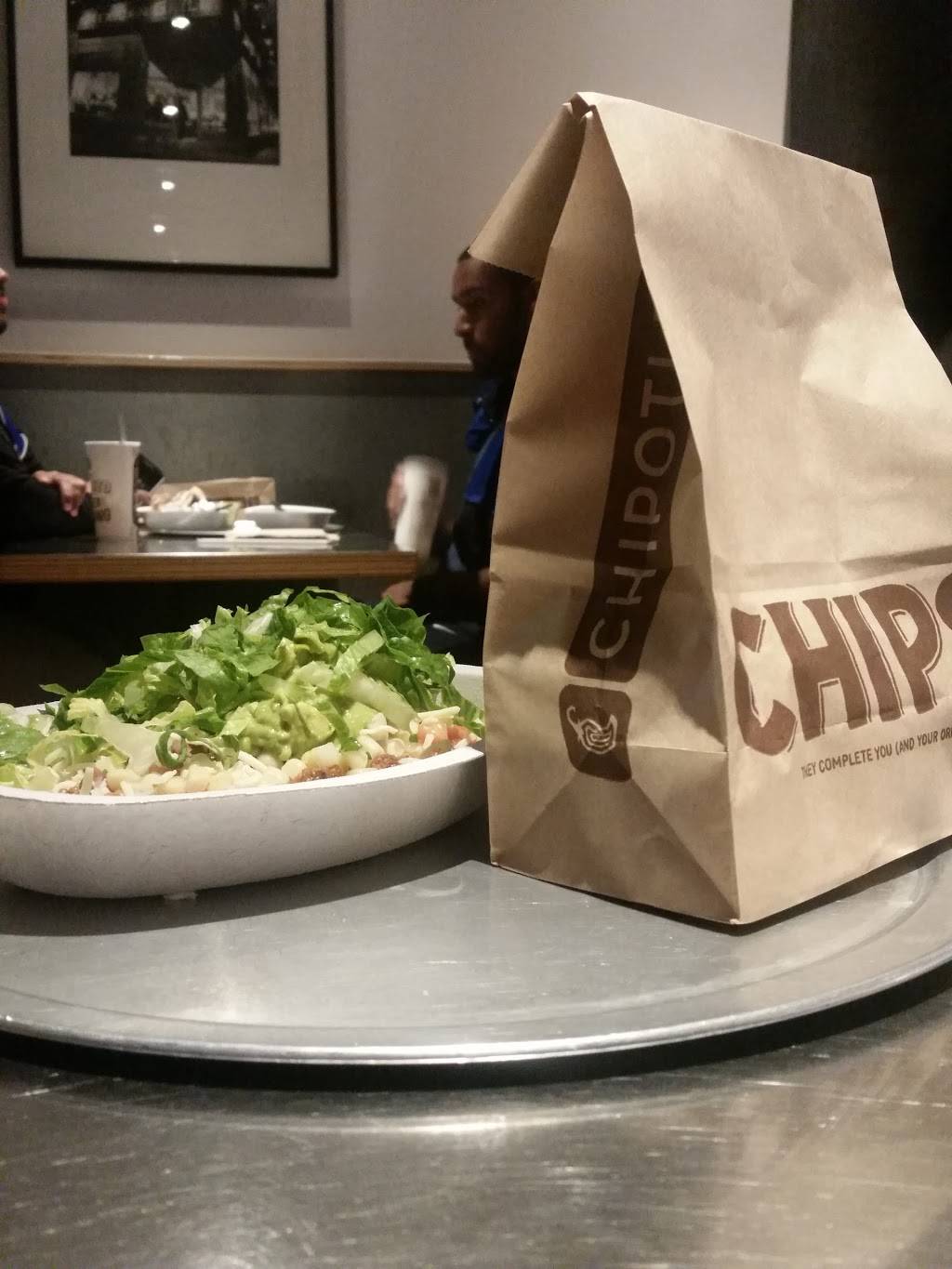 Chipotle Mexican Grill | restaurant | 2457 Prince William Pkwy, Woodbridge, VA 22192, USA | 7034909746 OR +1 703-490-9746