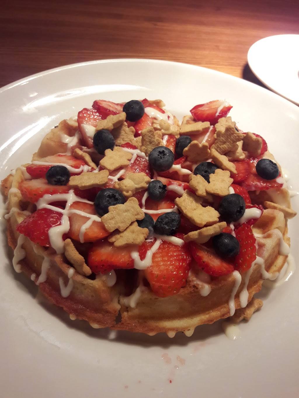 TGI Fridays | restaurant | 2600 Smith Ranch Rd, Pearland, TX 77584, USA | 7134364297 OR +1 713-436-4297