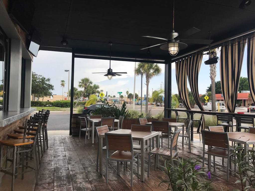 Mastrys Brewing Co. | restaurant | 7701 Blind Pass Rd, St Pete Beach, FL 33706, USA | 7272028045 OR +1 727-202-8045