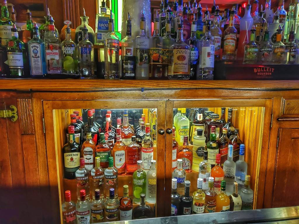 Duffys Tavern | restaurant | 241 Campbell Ave, West Haven, CT 06516, USA | 2039339721 OR +1 203-933-9721