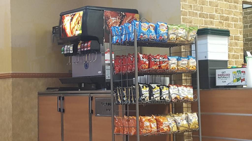 Subway | restaurant | 1620 Penfield Rd, Rochester, NY 14625, USA | 5852031230 OR +1 585-203-1230