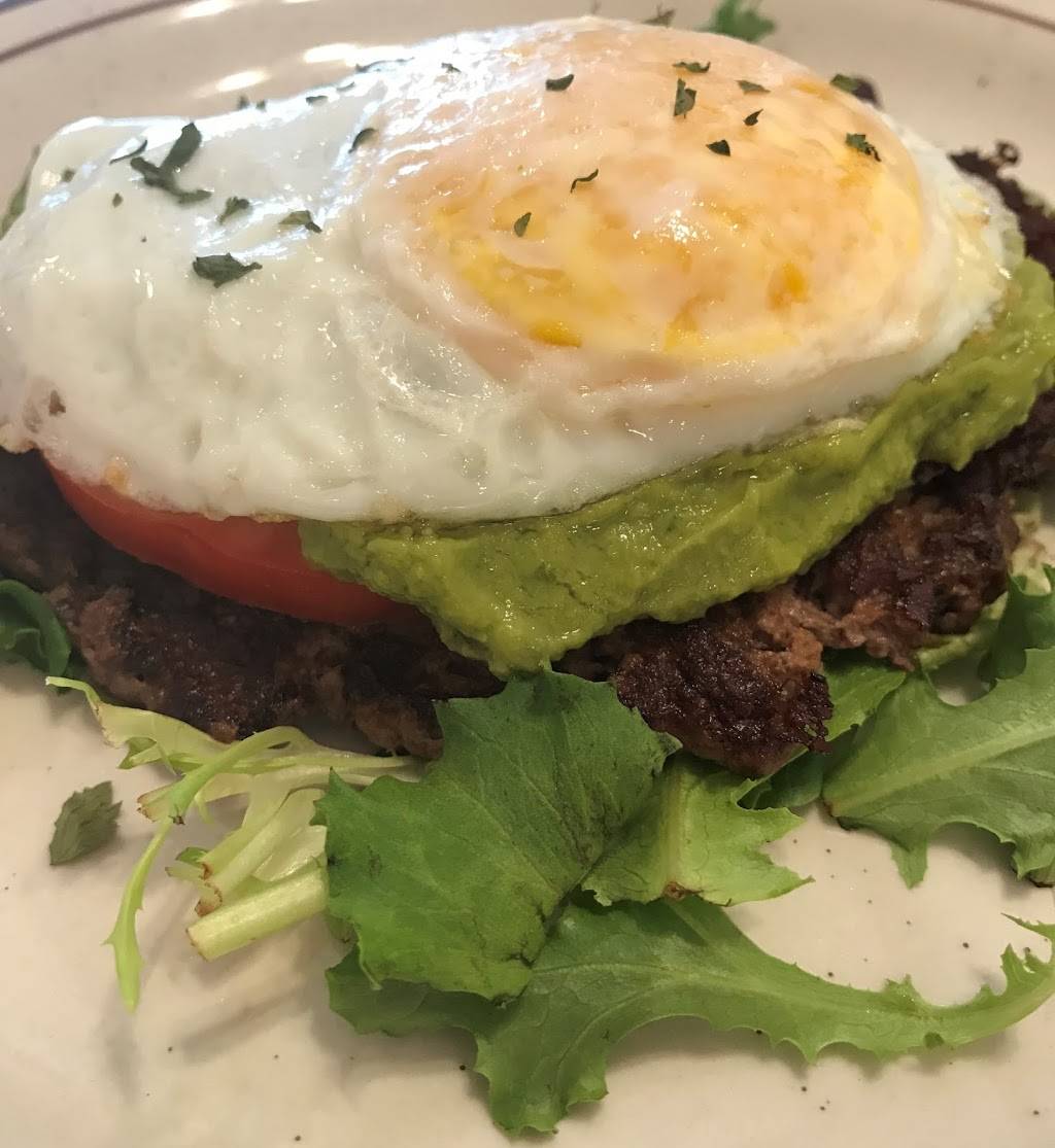 Kennedys on Benton | restaurant | 109 S Benton St, Winnebago, IL 61088, USA | 8153351555 OR +1 815-335-1555