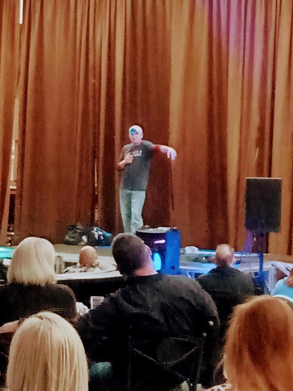 Laughing Class Comedy Club 5 | night club | 114 E 4th St, Hermann, MO 65041, USA | 3145803455 OR +1 314-580-3455