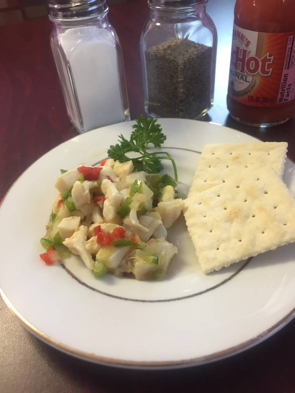 Vio’s Creole Cuisine | restaurant | 8132 Lem Turner Rd, Jacksonville, FL 32208, USA | 9045028620 OR +1 904-502-8620