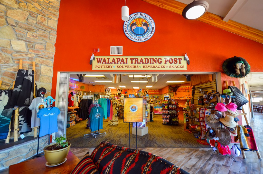 Diamond Creek Restaurant | restaurant | 900 AZ-66, Peach Springs, AZ 86434, USA | 9287692800 OR +1 928-769-2800